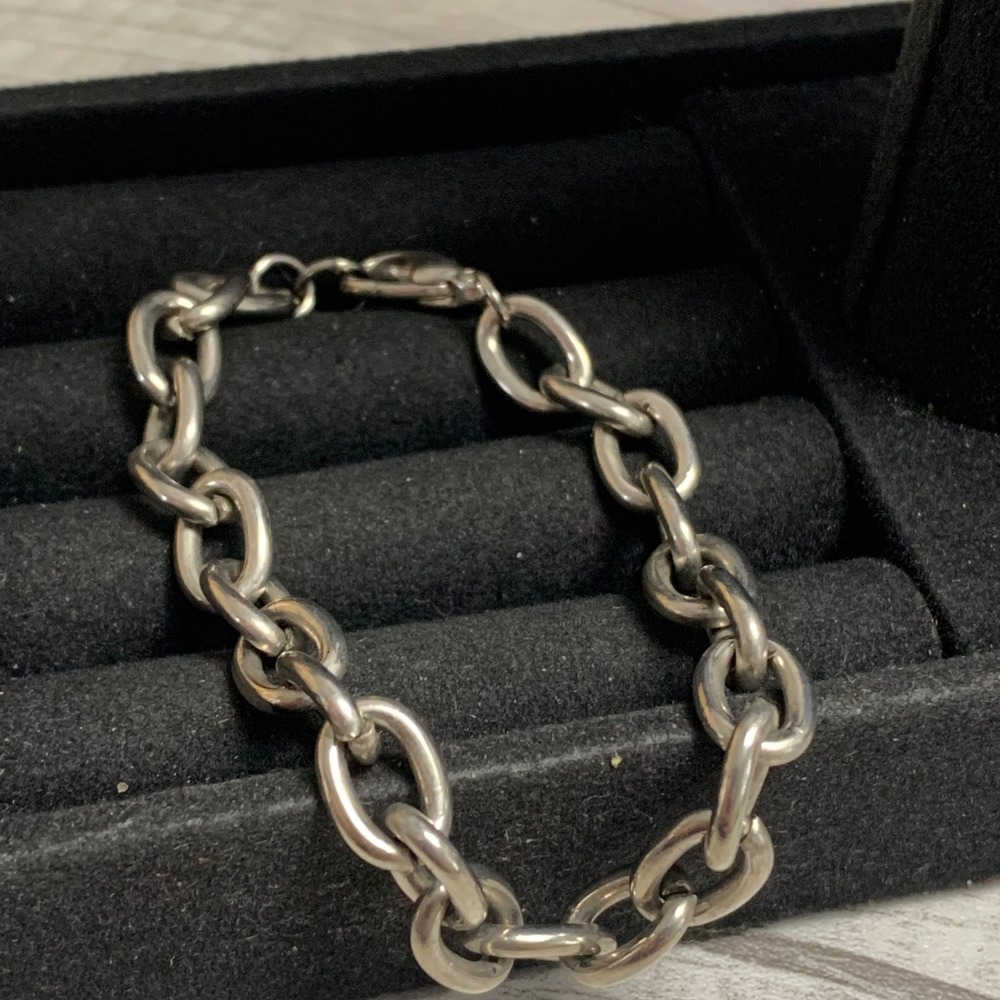 Silver Tone Oval Cable Link Bracelet 6.5 Inch Lobster Clasp Minimalist Jewelry